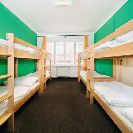 Benedikt City Center Hostel Прага Екстер'єр фото