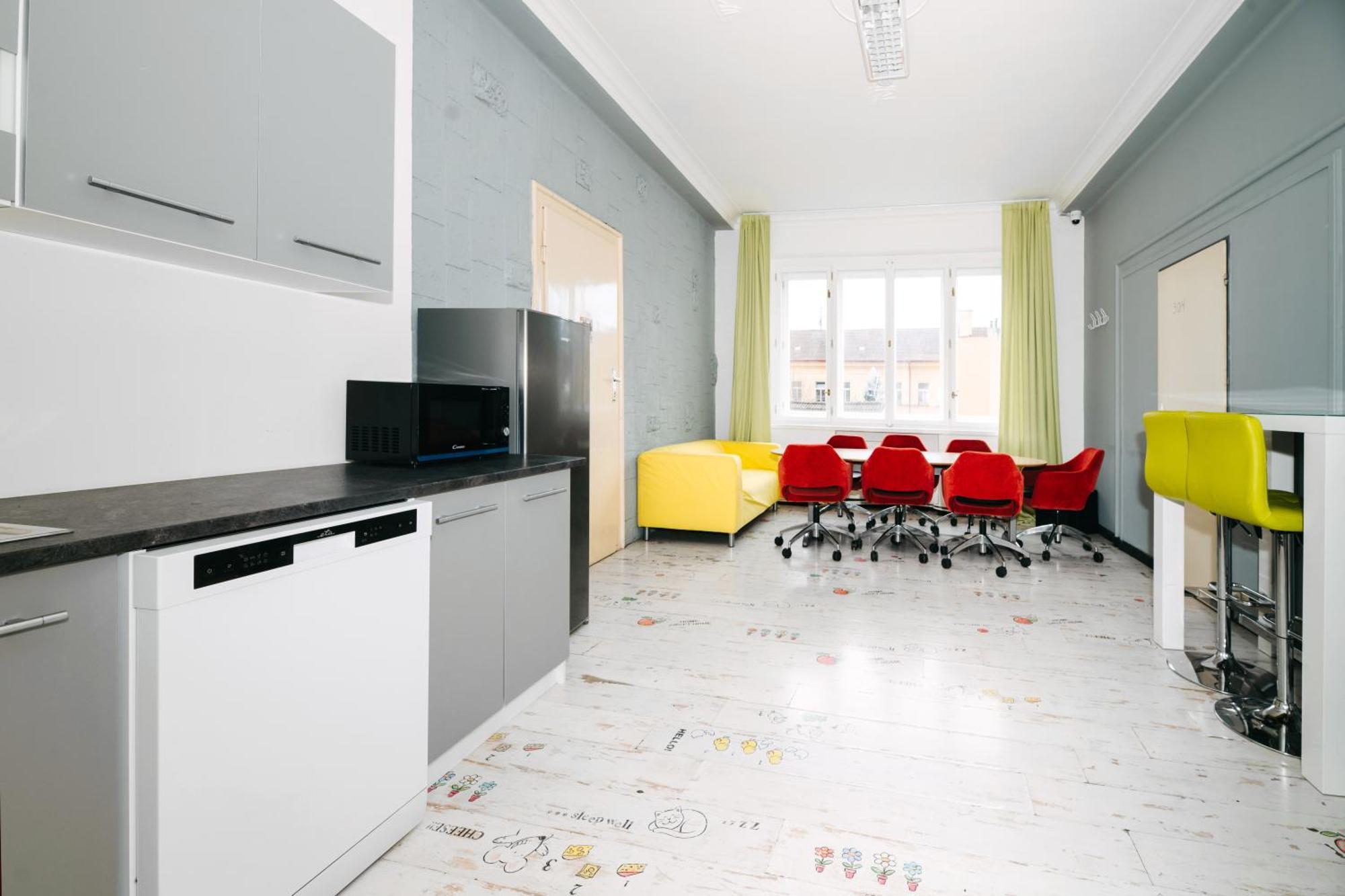 Benedikt City Center Hostel Прага Екстер'єр фото